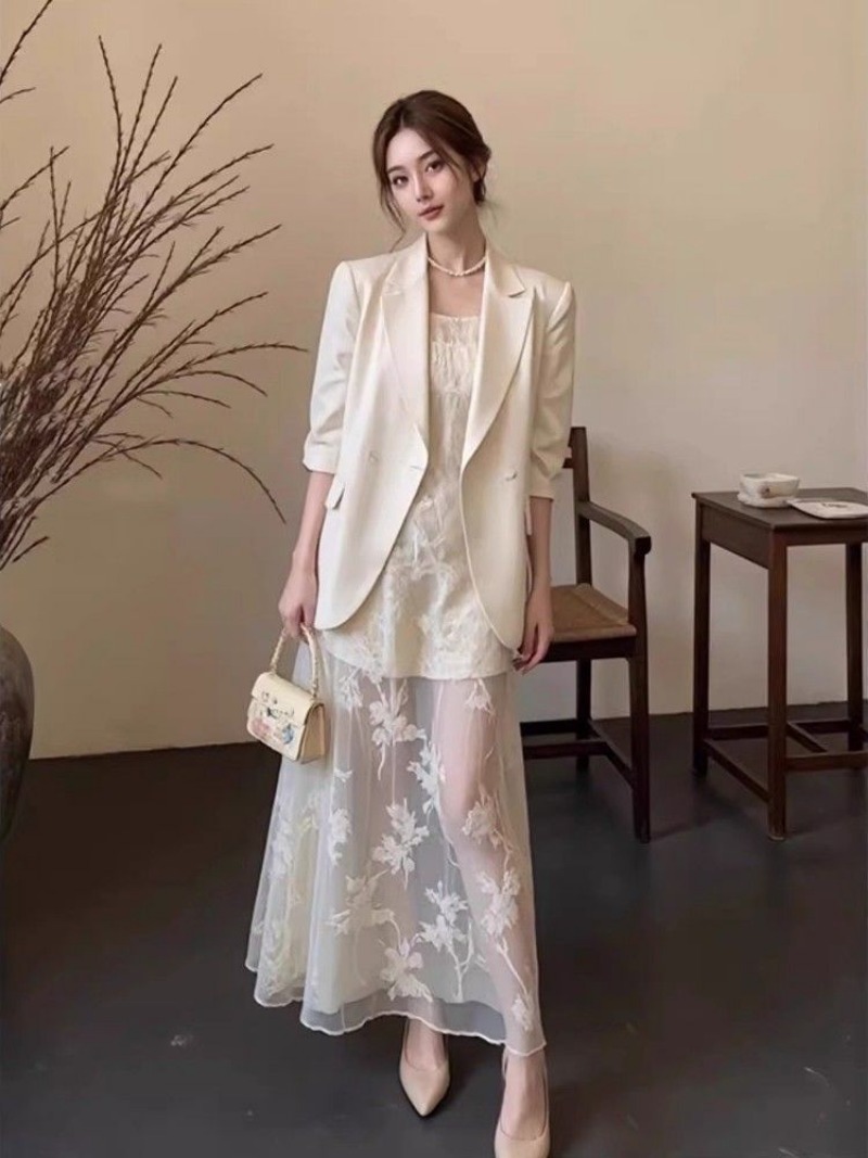 Home Office Makeover - New High End Autumn Dress Set